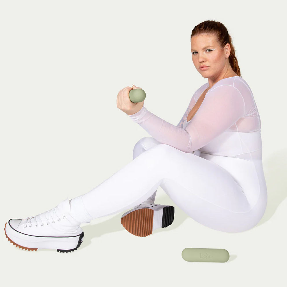 Hantle do ćwiczeń w domowej si – Pilates Yoga Bar recenzja i cena